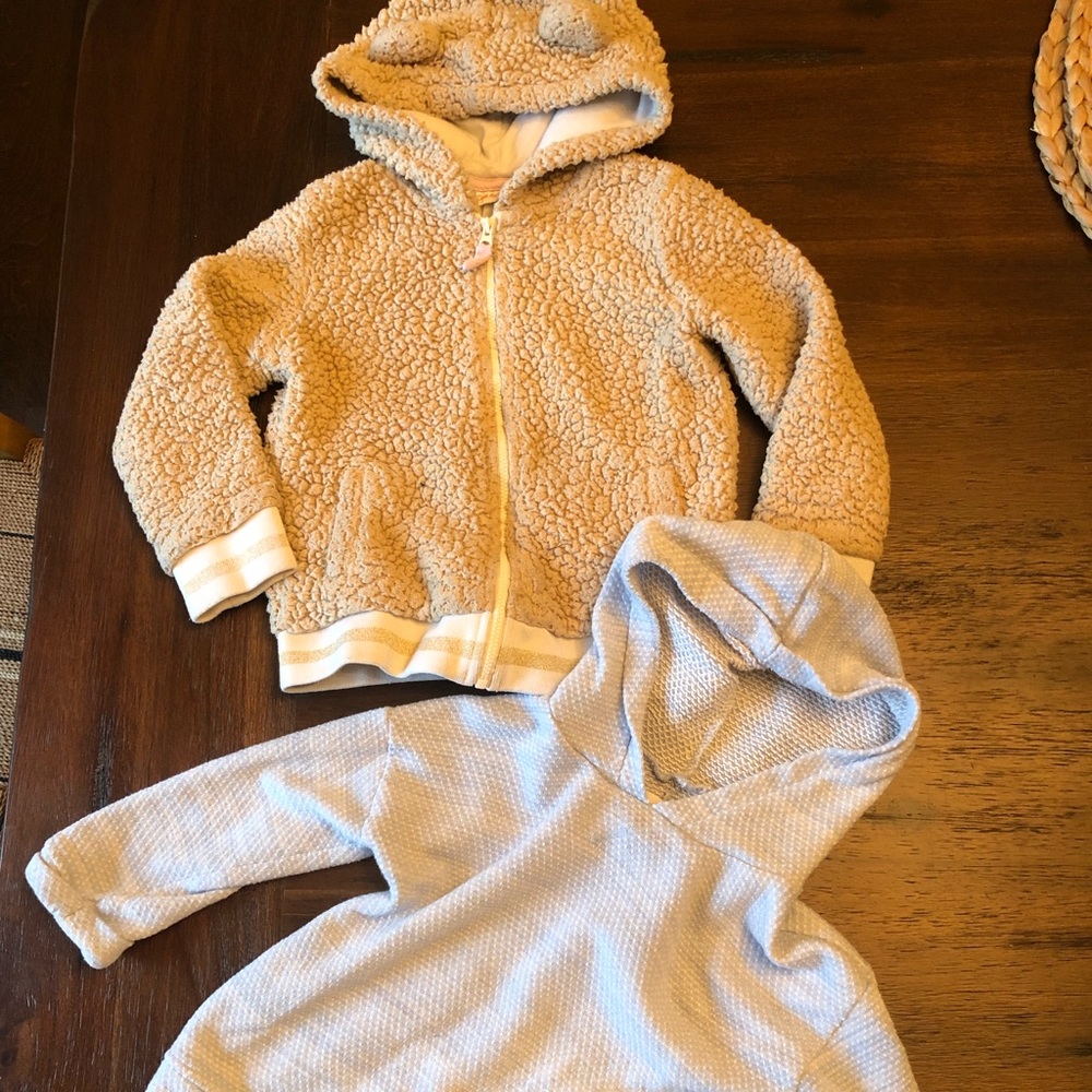 5T sweatshirt bundle